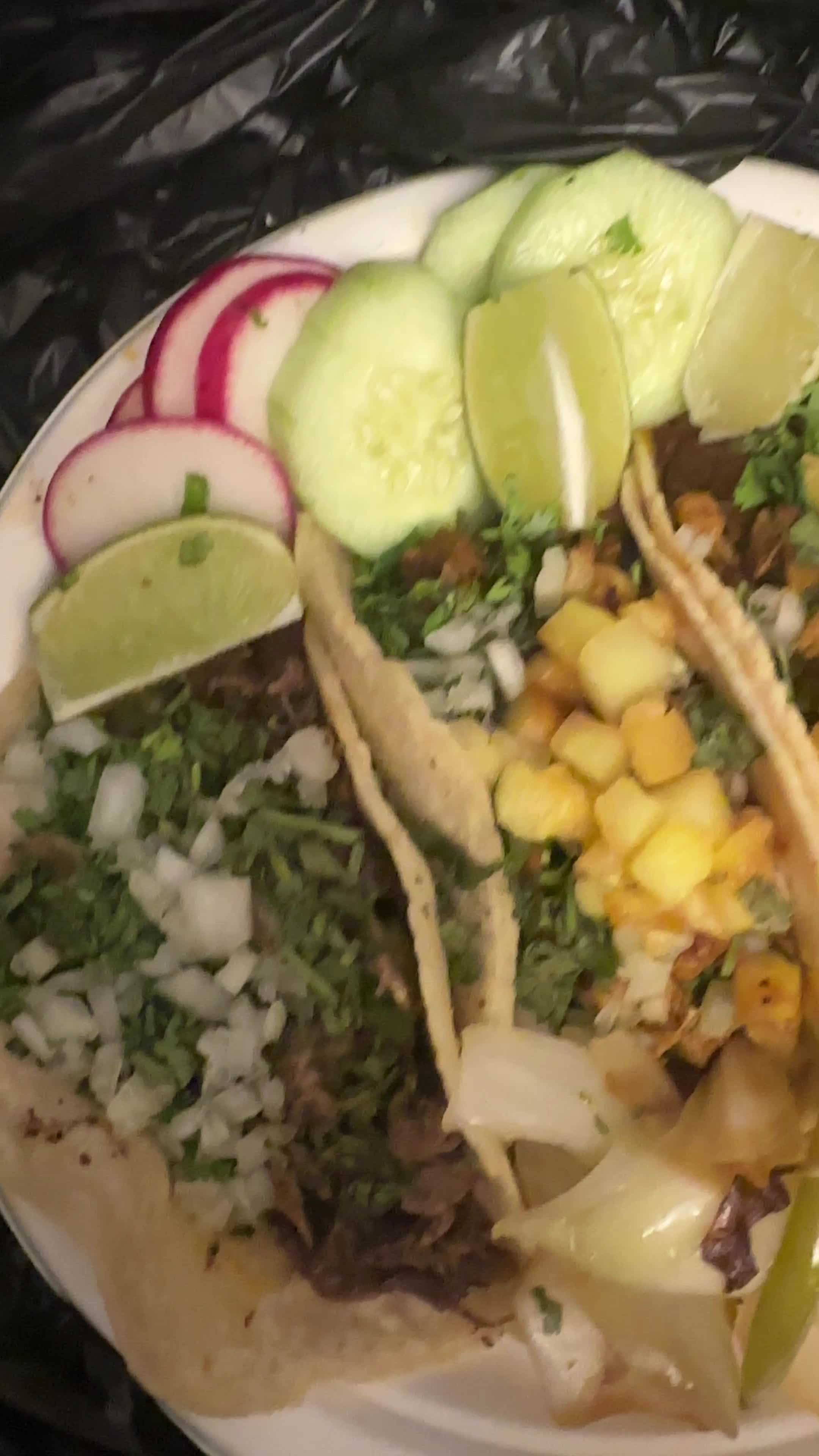 Tacos Los Chuvi's