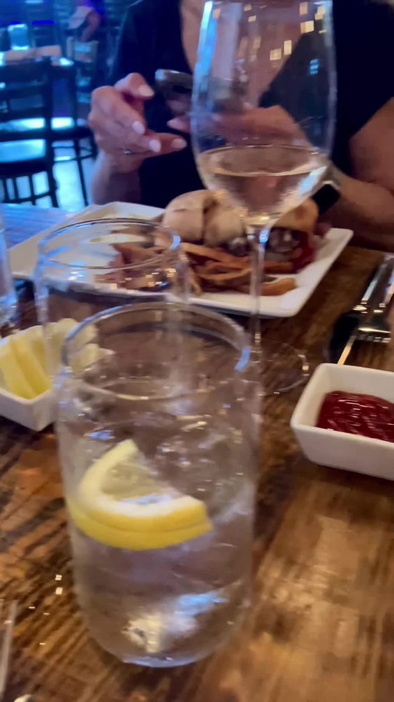 unWine’d & Tap
