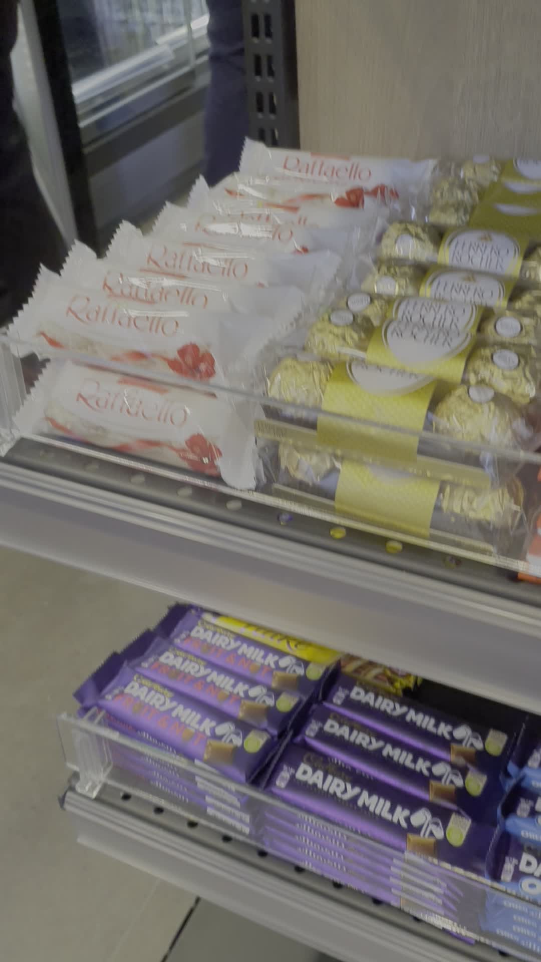 Emarat Al Multaqa Petrol Station