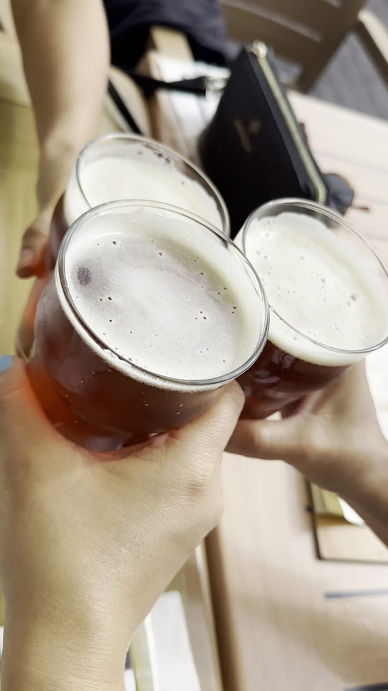 Half Moon Bay Brewing Company