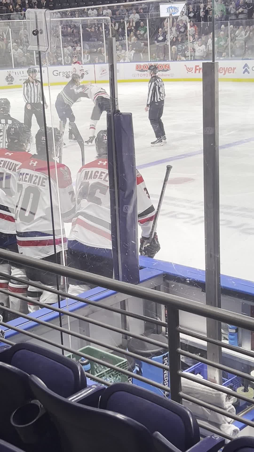 Video review of Seattle Thunderbirds Hockey Store