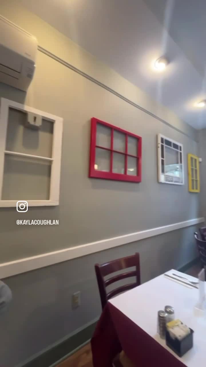 The Starving Artist at Days