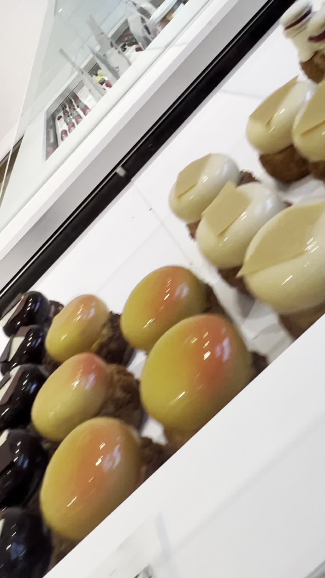 Video review of BETA5 Chocolates