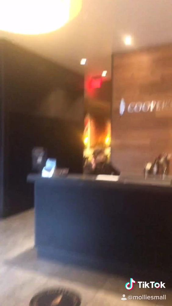 Cooper’s Hawk Winery & Restaurant