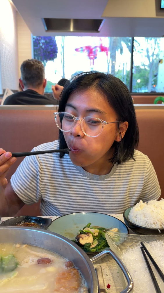 Happy Lamb Hot Pot, Mountain View 快乐小羊