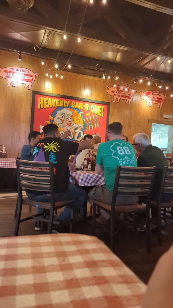Famous Dave's