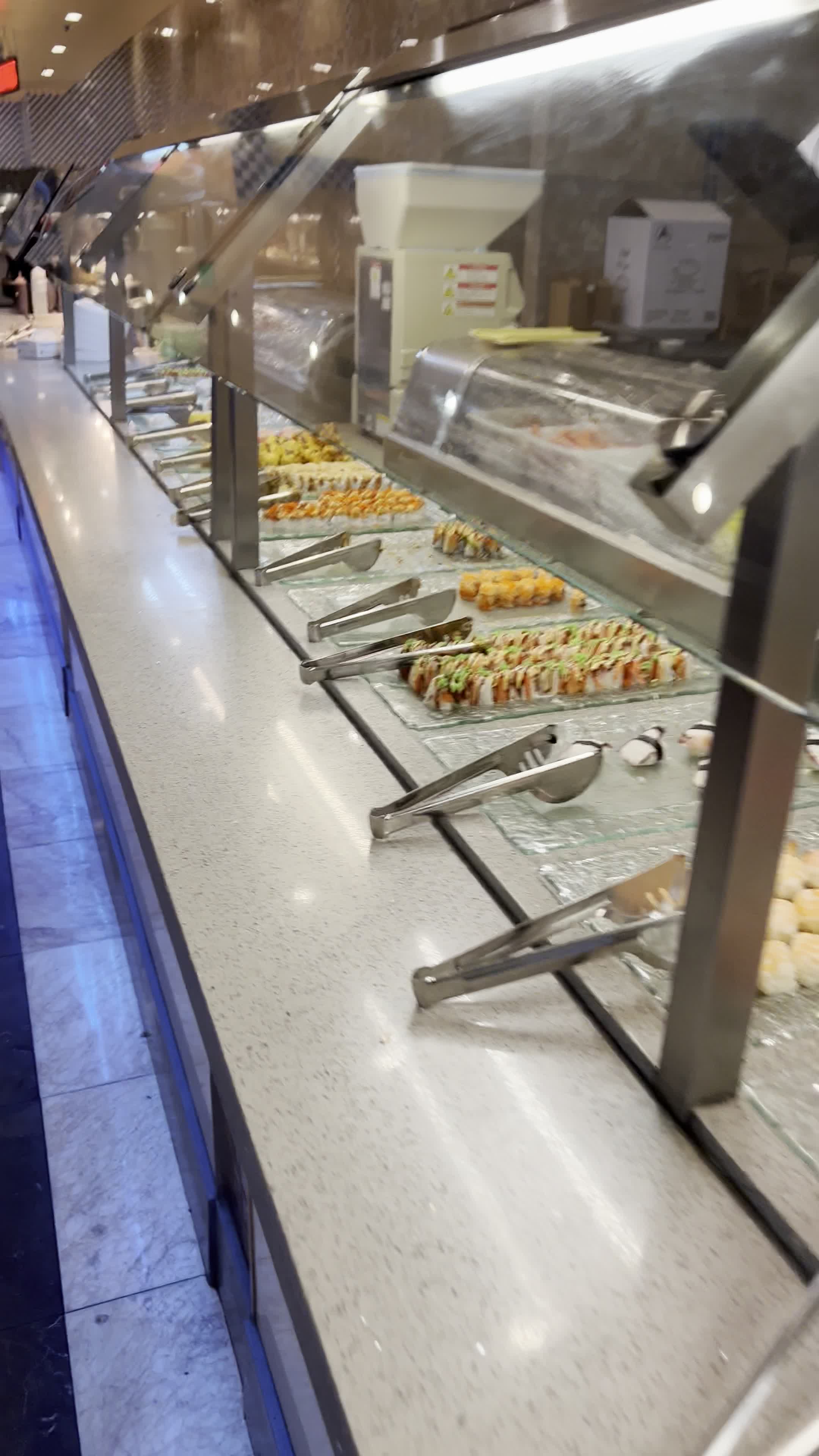 Video review of The Luxe Buffet