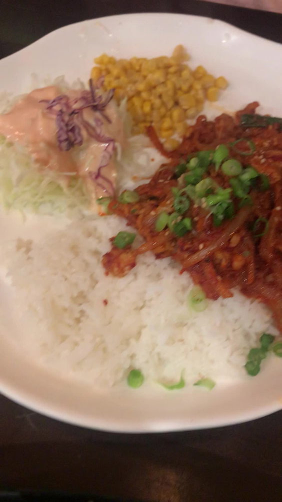 Kamganae Restaurant