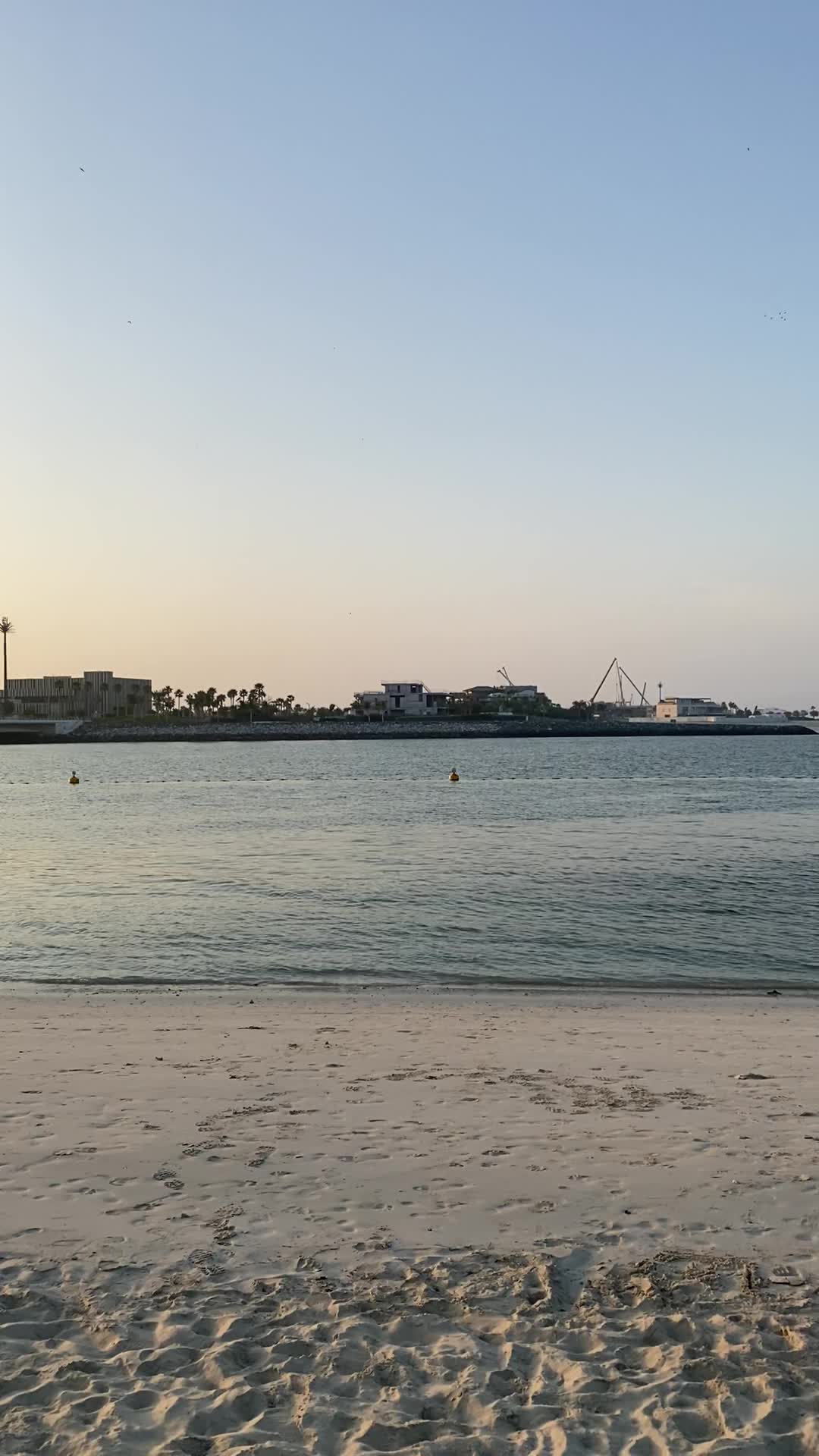 Jumeirah Beach (شاطئ جميرا)