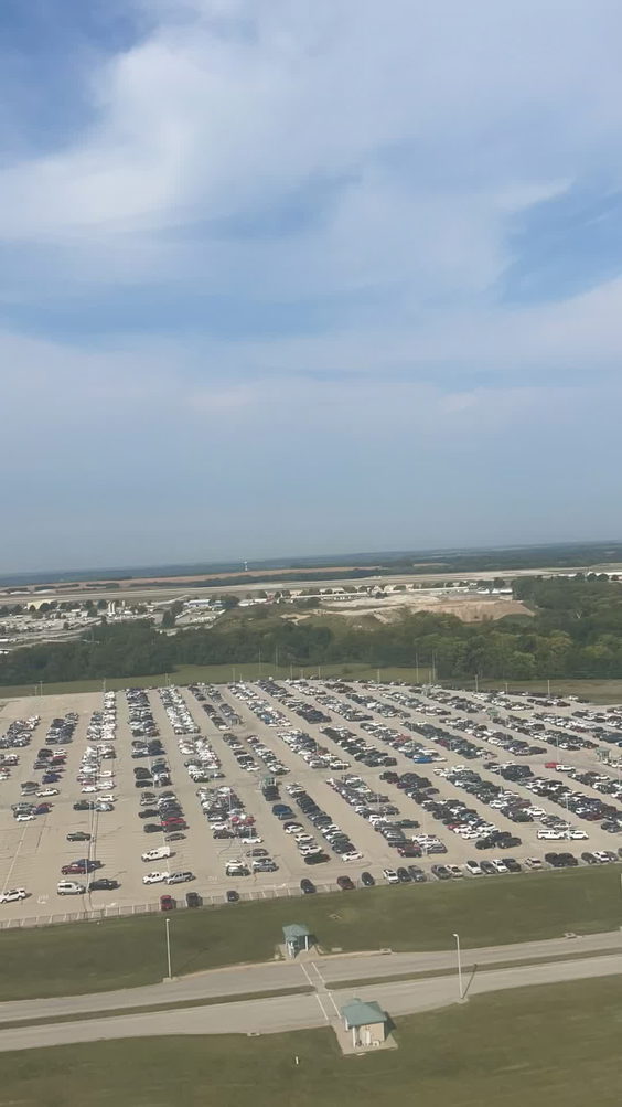 Kansas City International Airport (MCI)