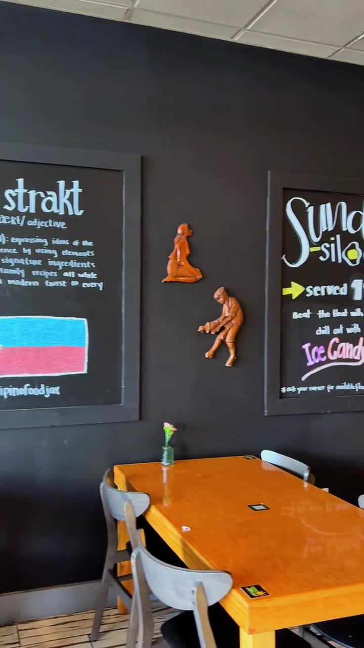 Abstrakt Filipino Essence