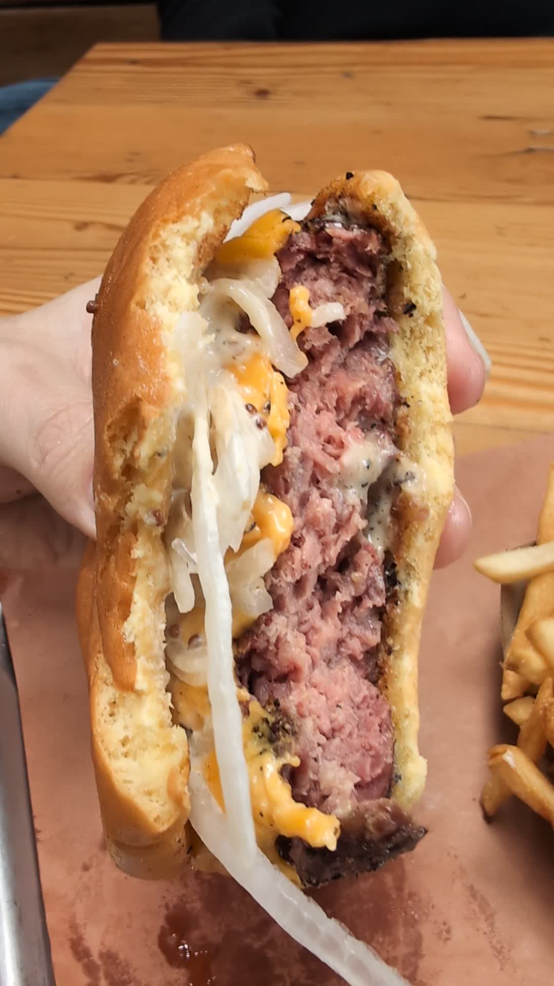 Video review of Moo's Craft Barbecue