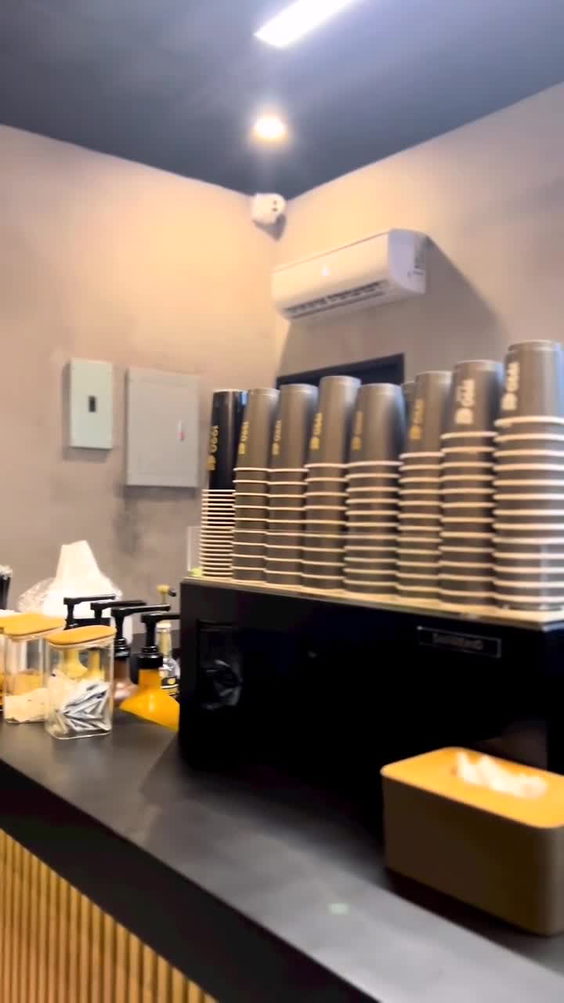 1990 cafe