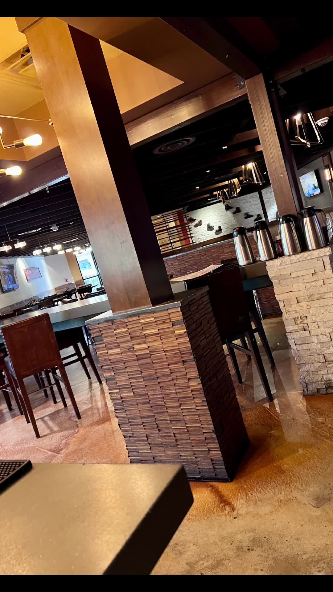 Alpine union bar and kitchen