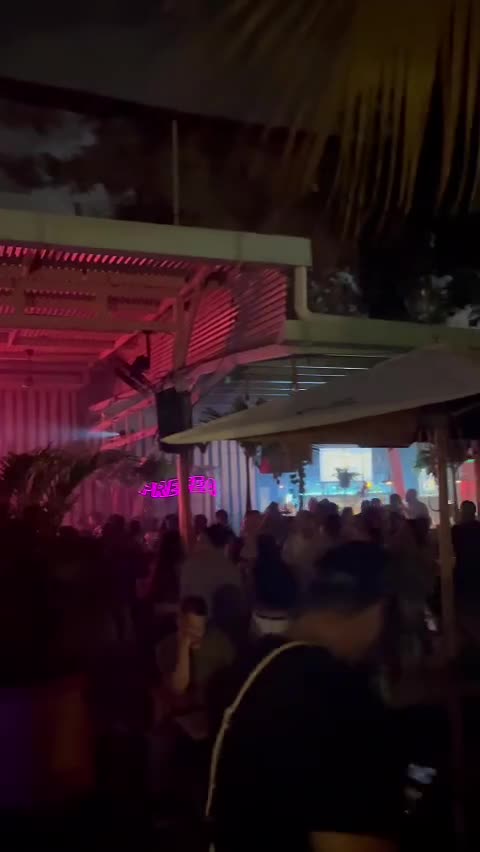 Buena Vaina Social Club