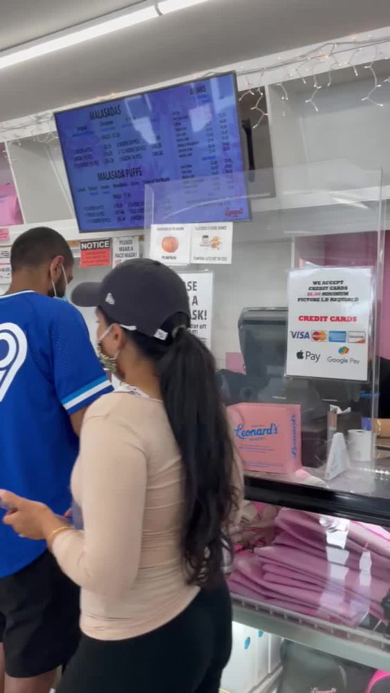 Leonard's Bakery