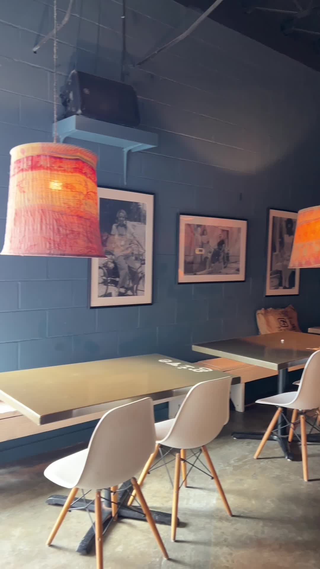 Video review of The Pour