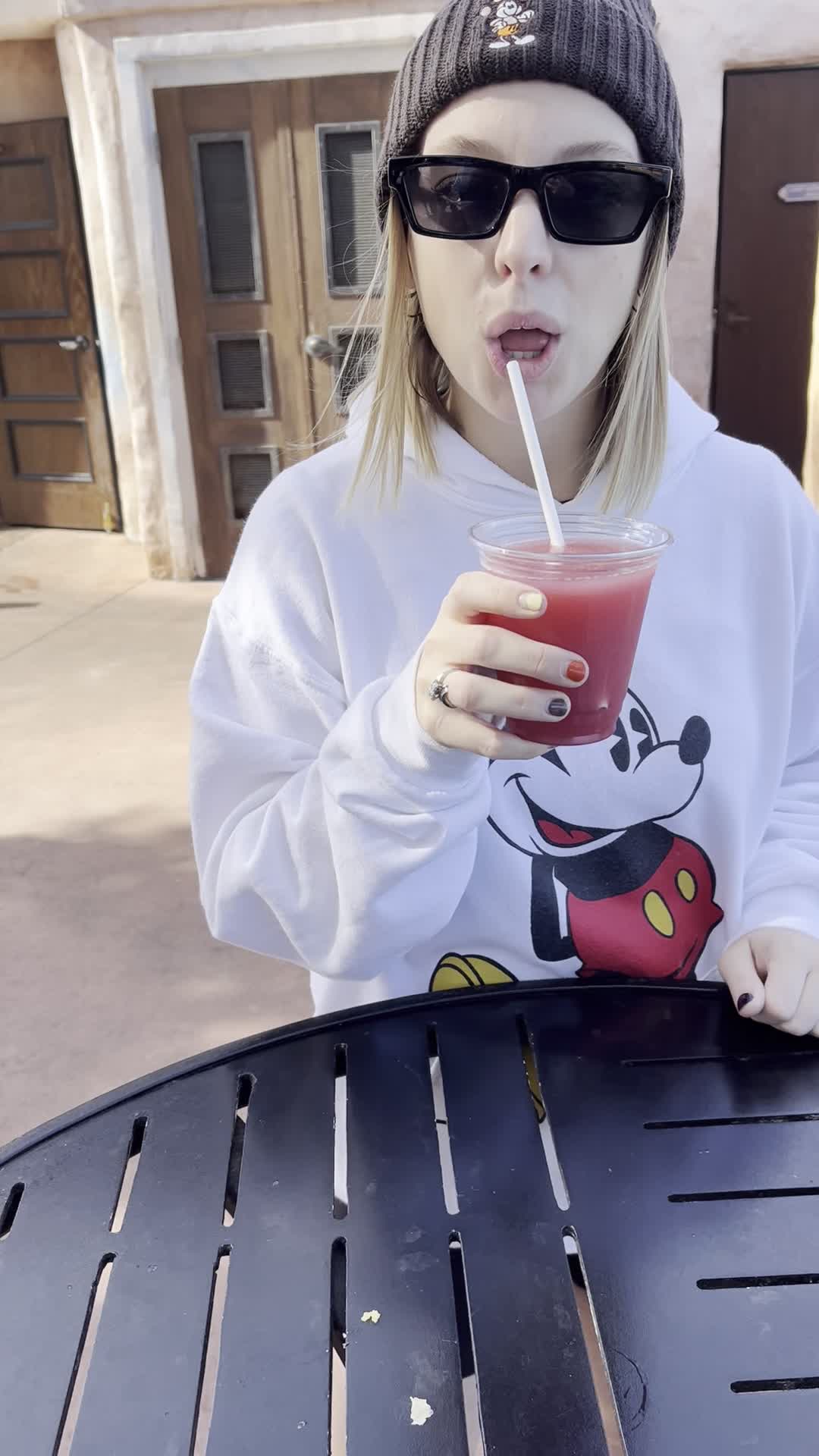 Video review of Morocco Pavilion