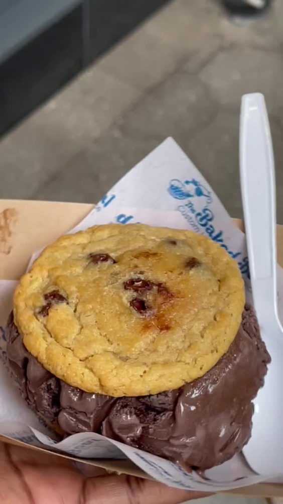 The Baked Bear