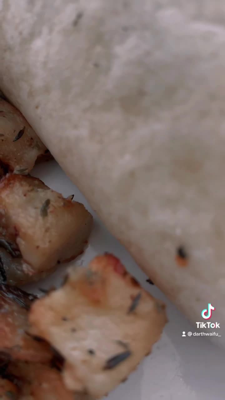 Video review of Kanela Breakfast Club