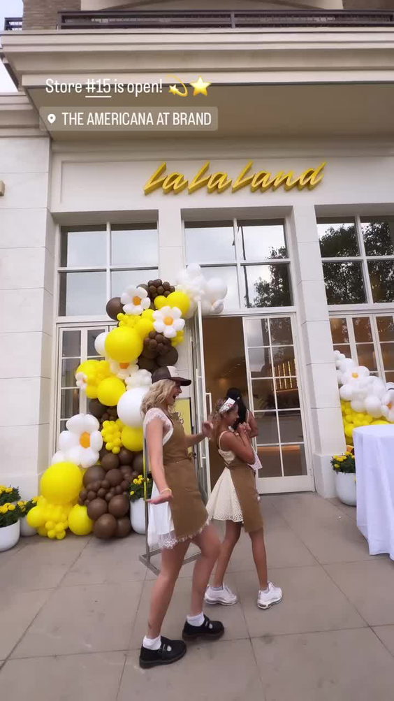 La La Land Kind Cafe