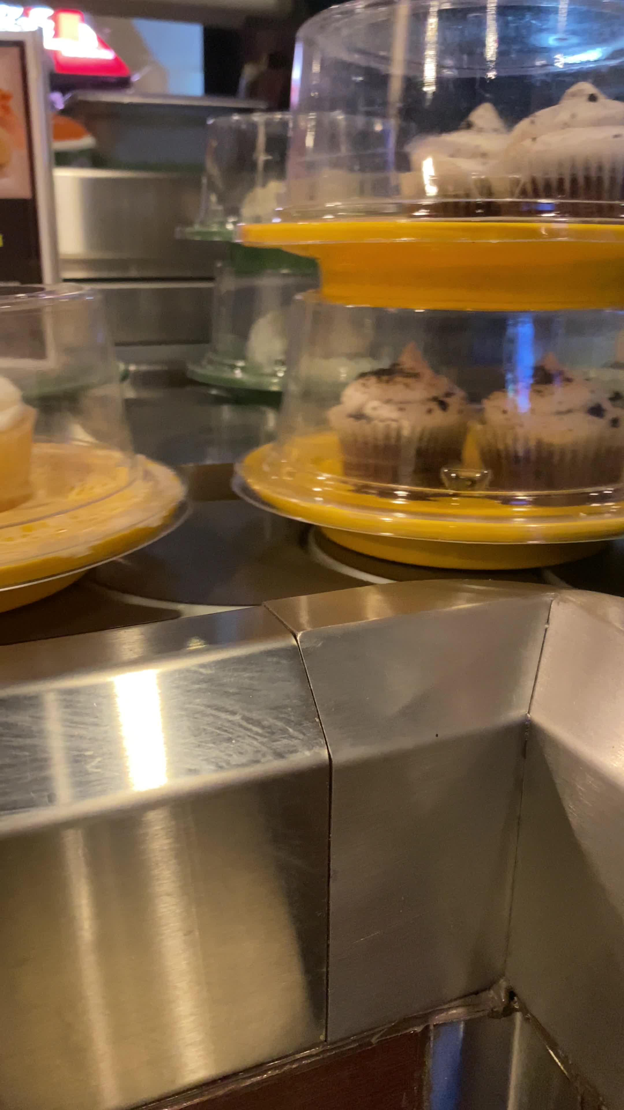 Kiku Revolving Sushi