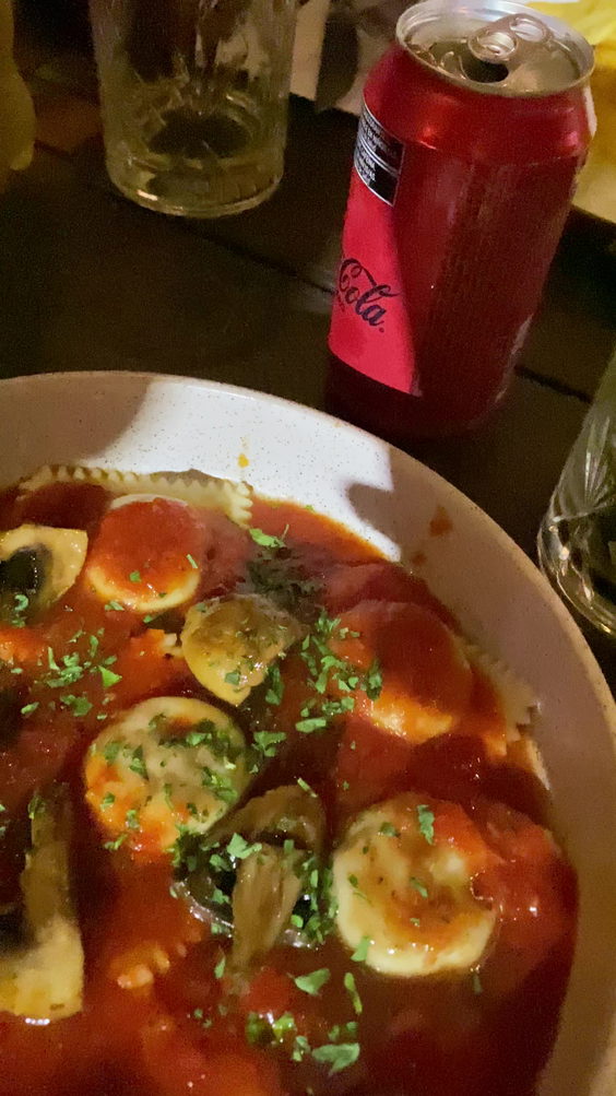 La Lucía Grill & Bar