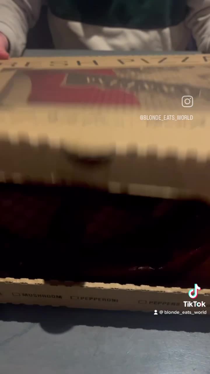 Video review of Deuce's Major League Bar