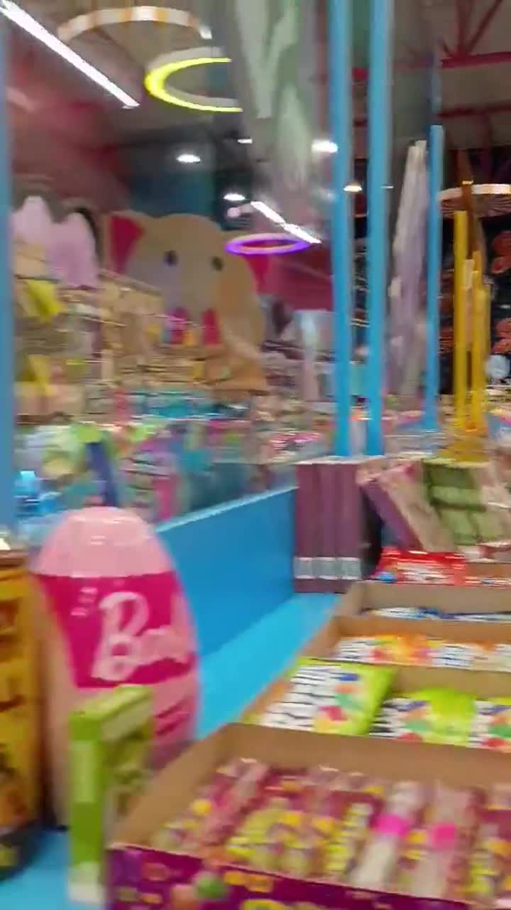 The Ultimate Candy & Ice Cream Experance