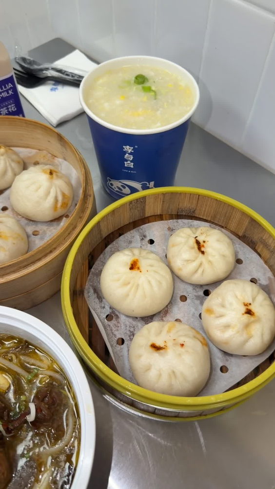Lee and Bai Buns