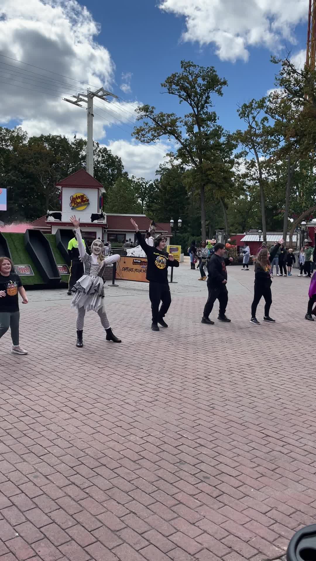 Video review of Six Flags Great Adventure