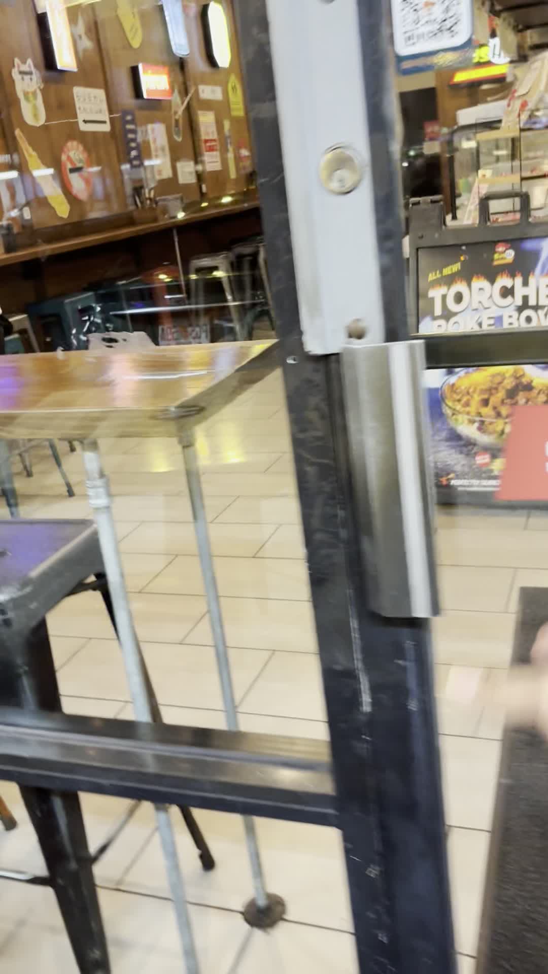 Sus Hi Eatstation