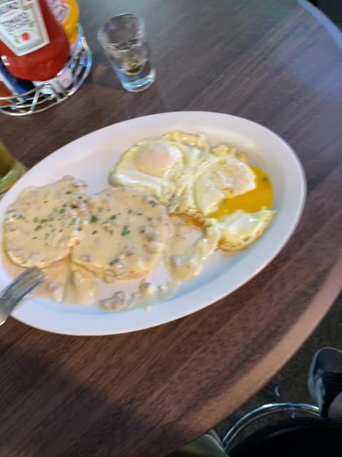 Roundin Third Sports Bar