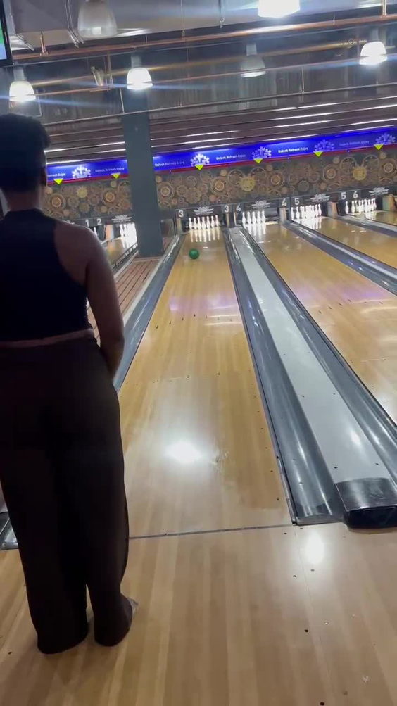 Tenpin on Grimm @ Savannah Mal