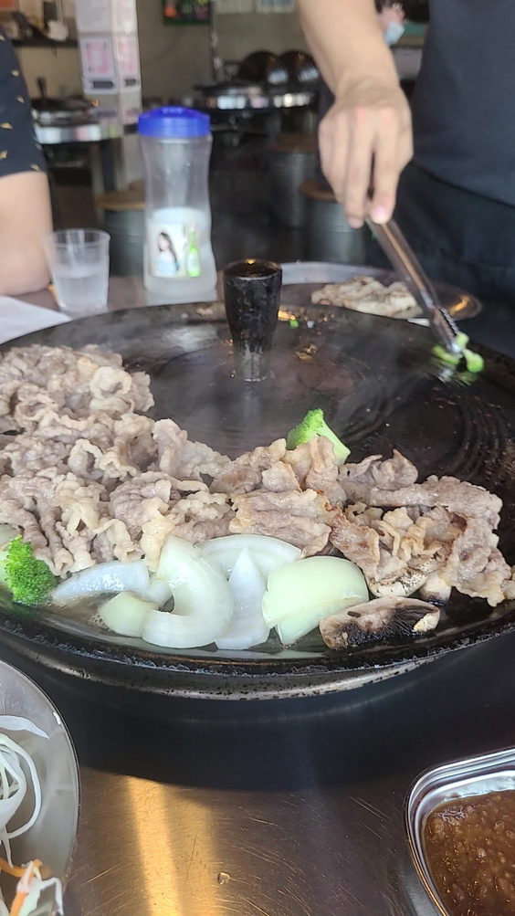 The Cast Iron Pot 3