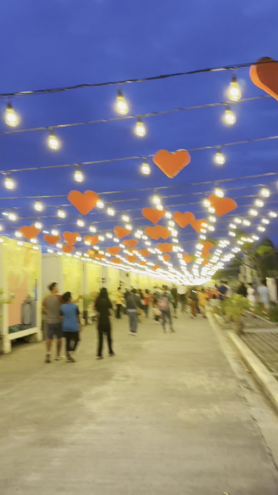 Mercado Del Lago
