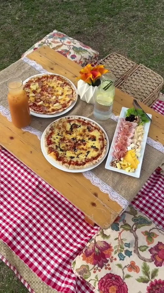 Picnic