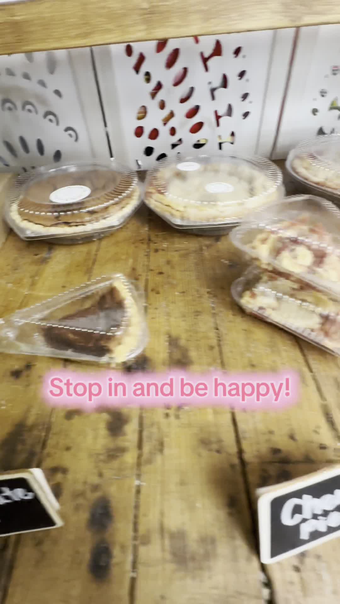 Dot and Pearl’s Coffee and Bakery