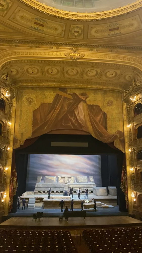 Teatro Colón