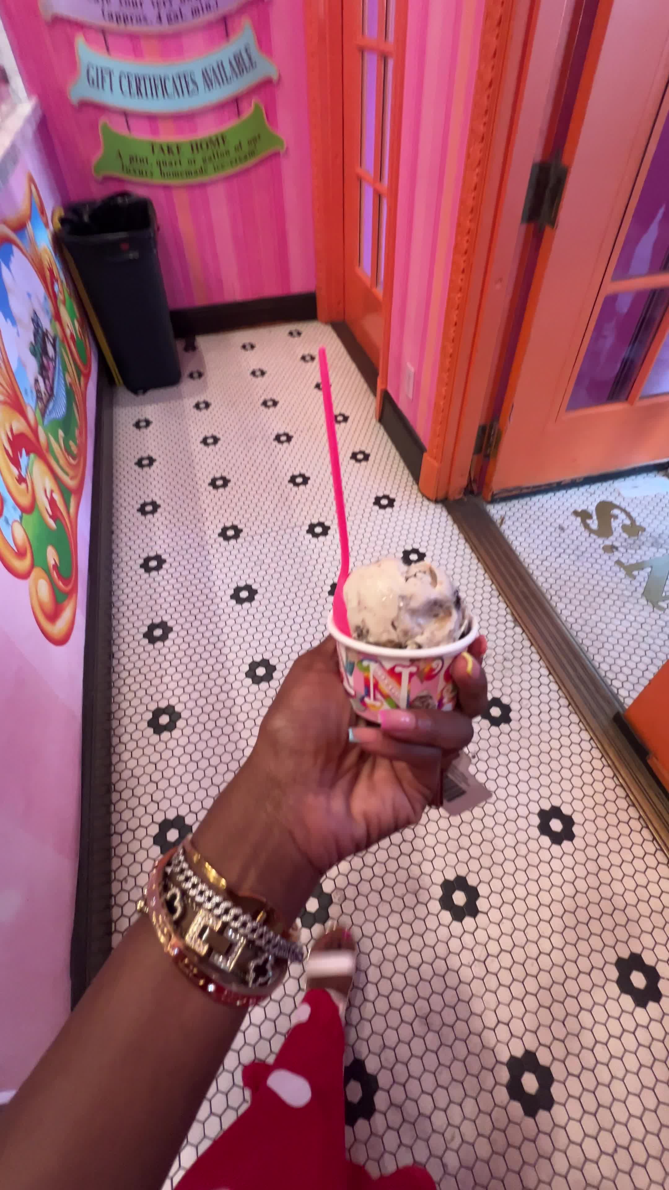 Video review of Sloan's Ice Cream - West Palm