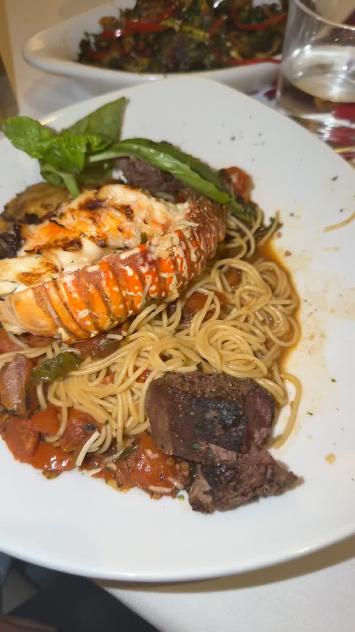 Video review of Perry's Steakhouse & Grille