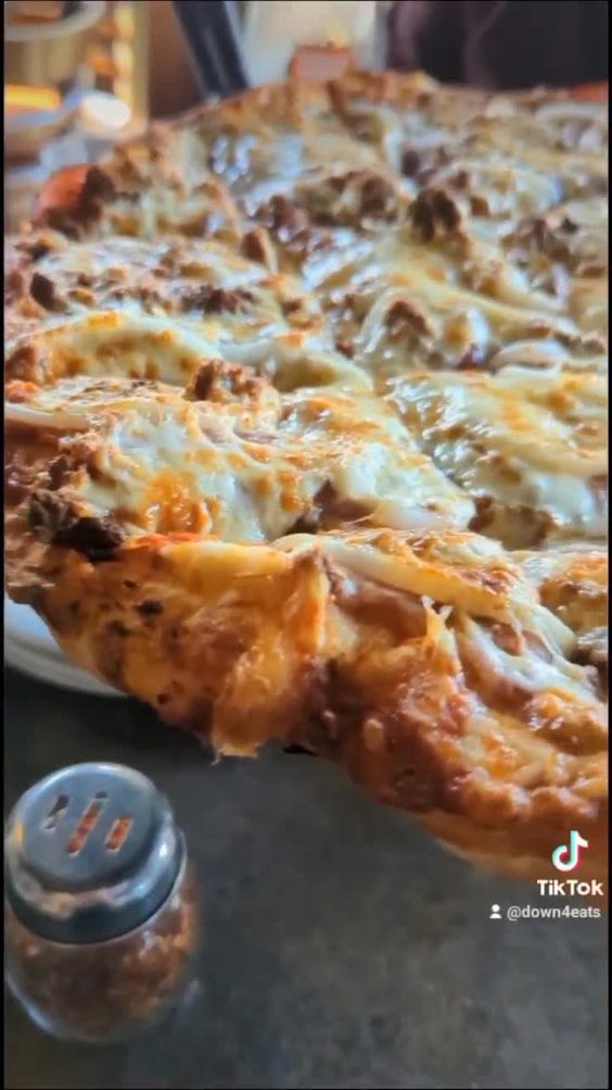 Santa Lucia Pizza