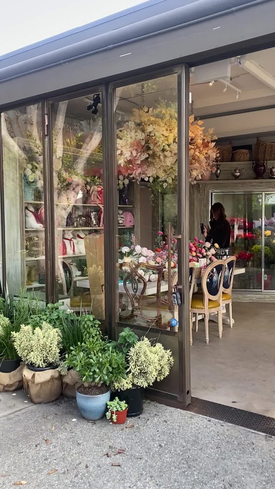 Melrose Place Cafe