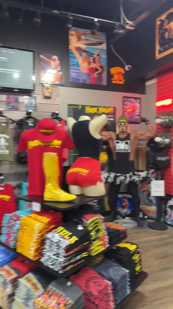 Hogan's Beach Shop