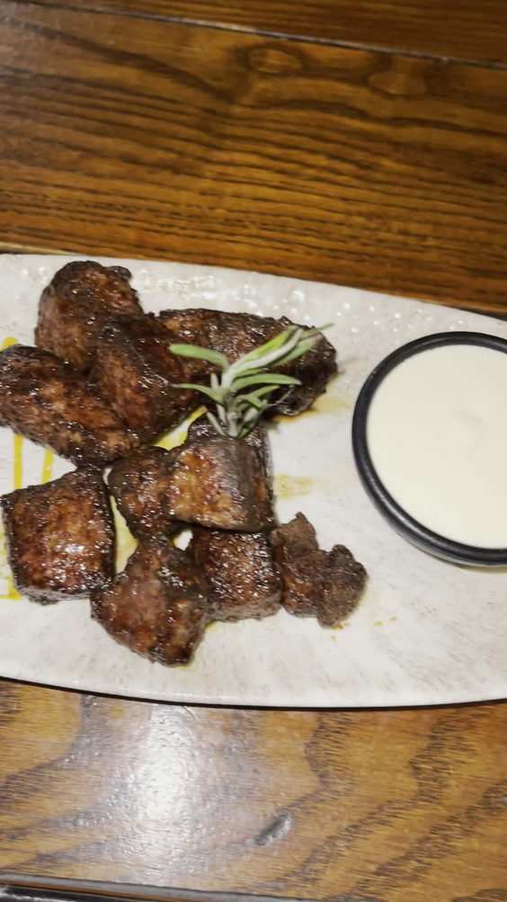 Moxies Houston Restaurant