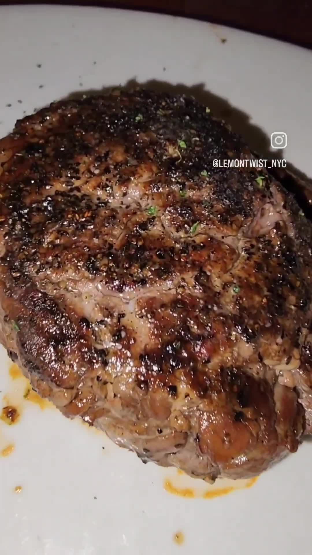 Video review of Fleming's Prime Steakhouse & Wine Bar