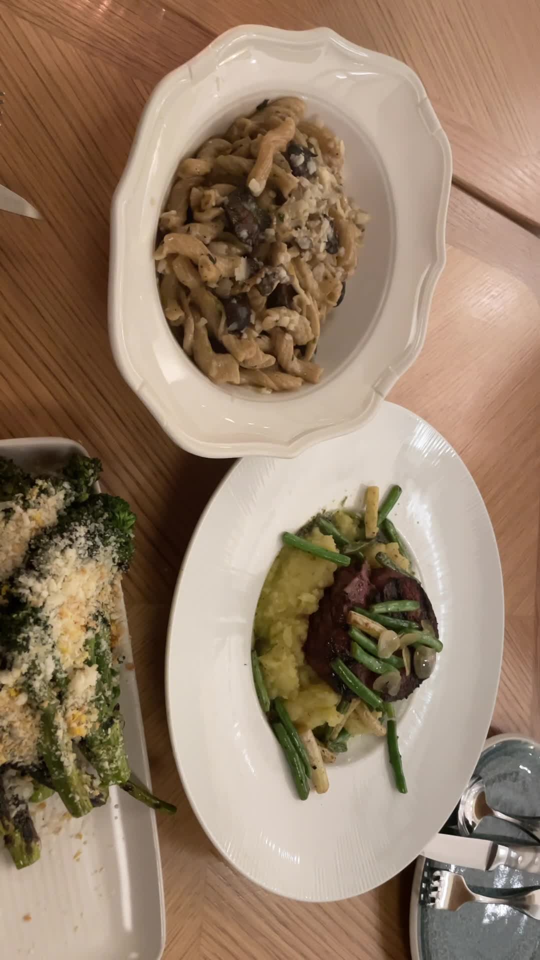 Francine Restaurant