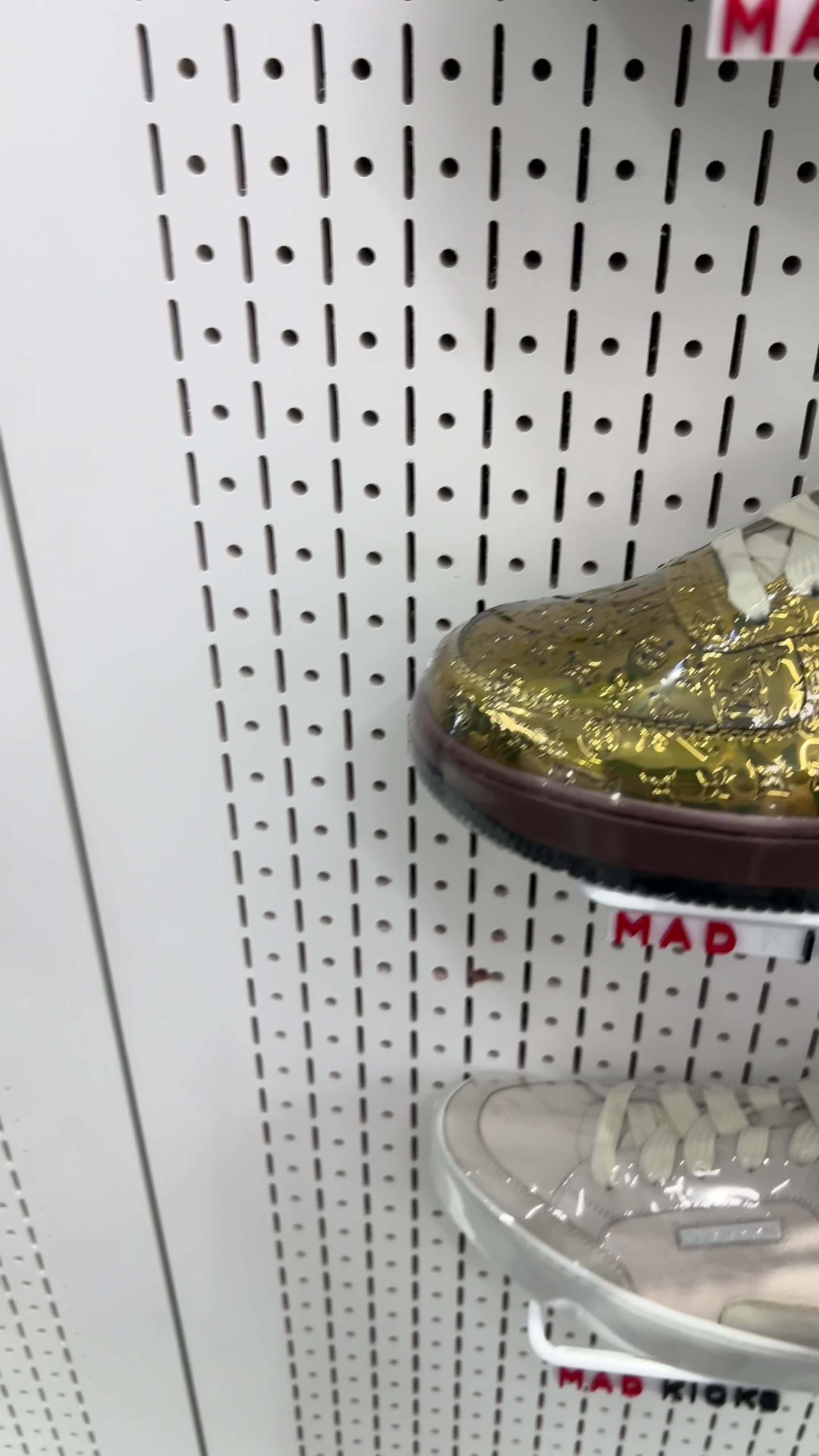Mad Kicks