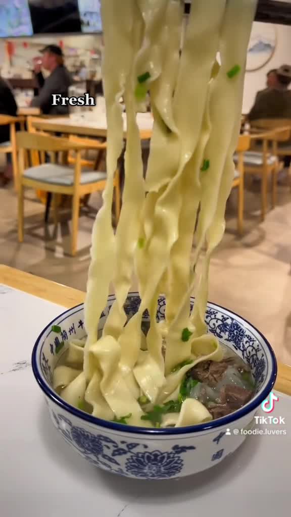 Video review of Highland Noodles