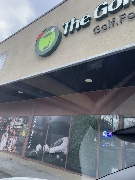 The Golf Lounge